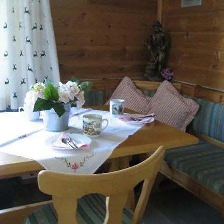 Hanni Apartment *